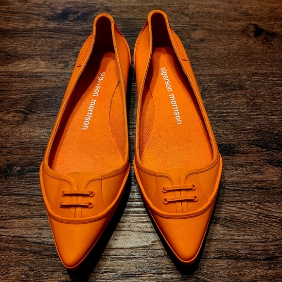 Sigerson Morrison Orange Rain or Shine Rubber Pointed Toe Shoes Flats 10 - Picture 3 of 6